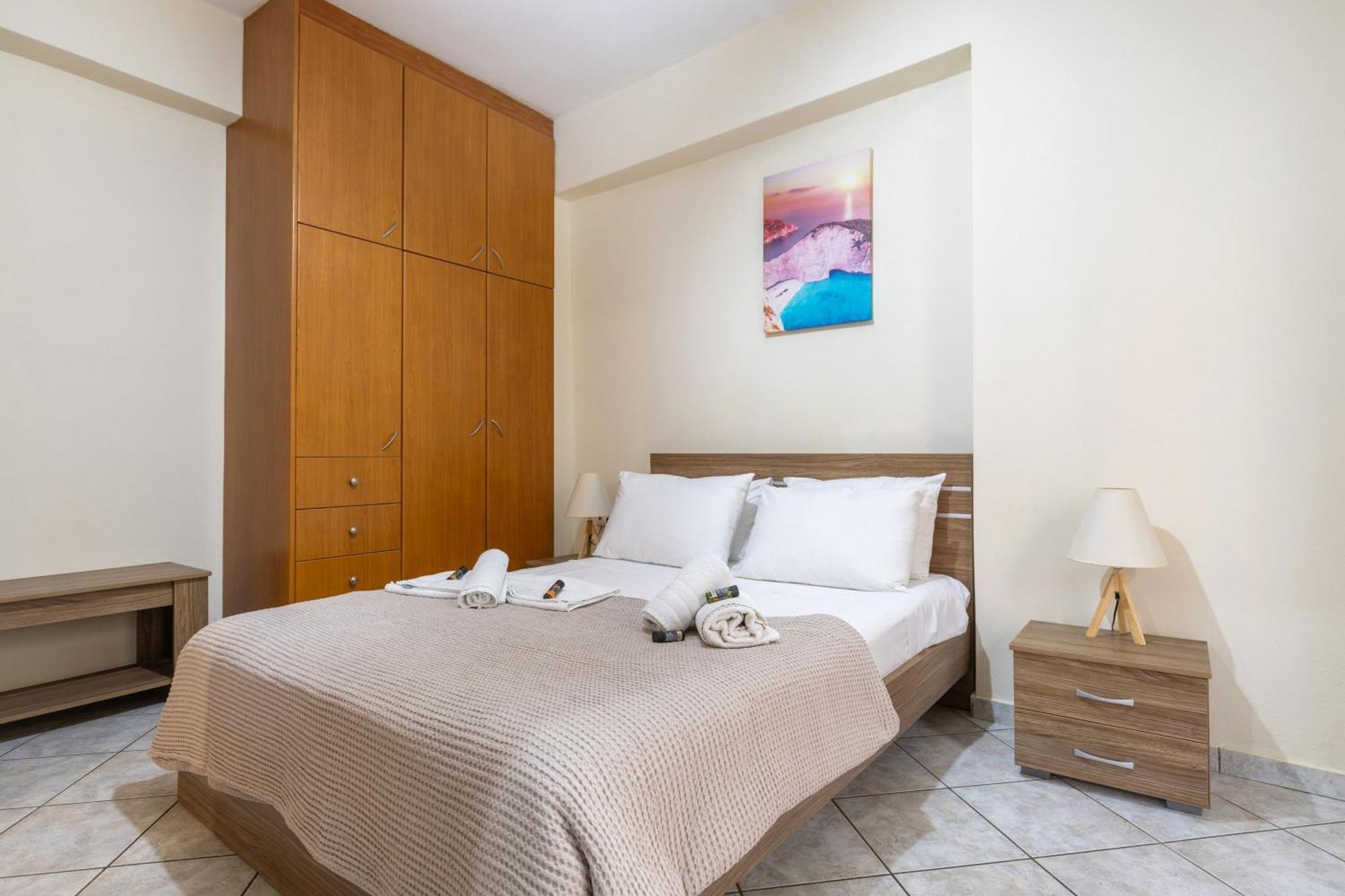 Beautiful City Center Apartments Città di Zante Esterno foto