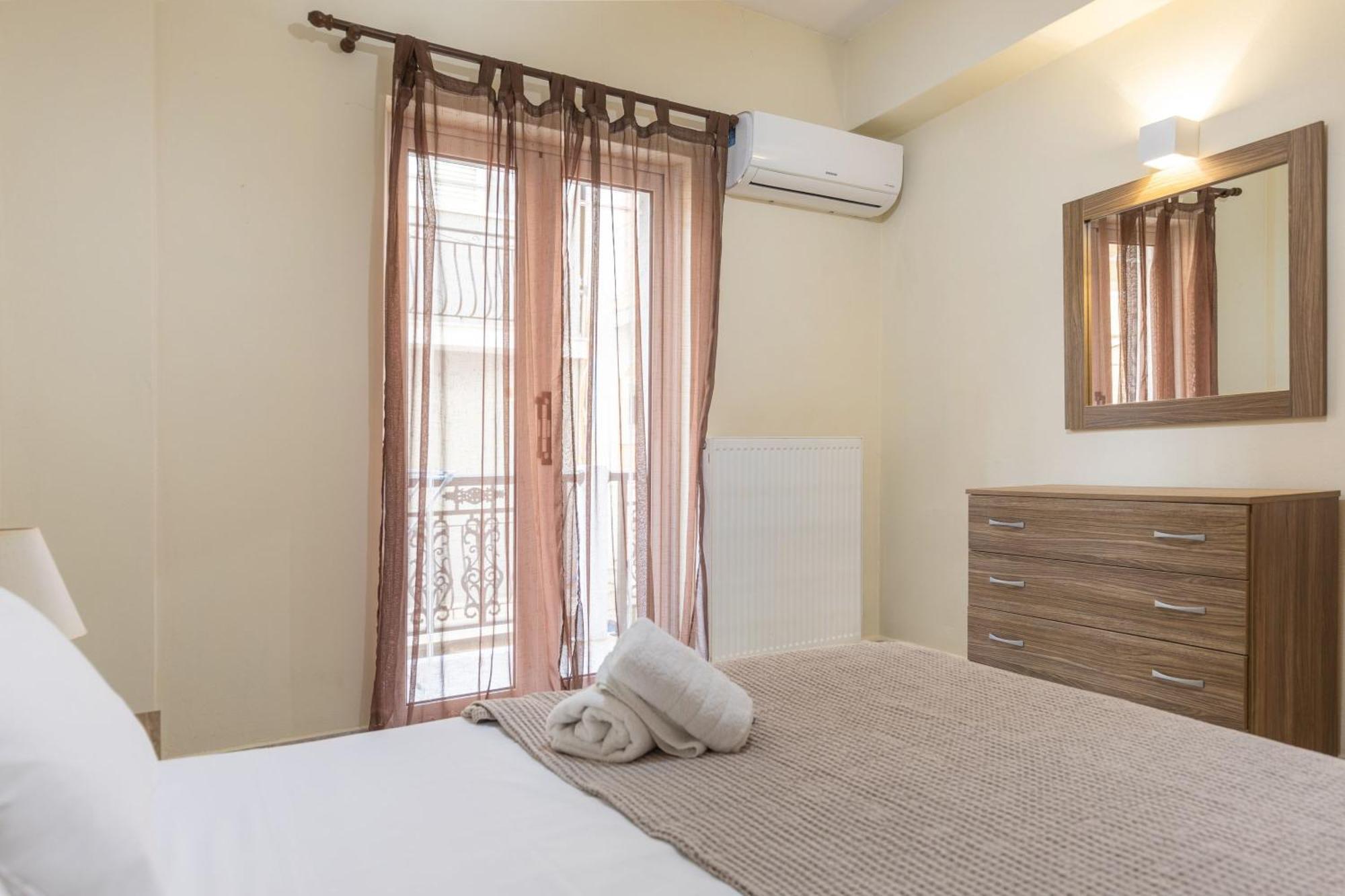 Beautiful City Center Apartments Città di Zante Esterno foto