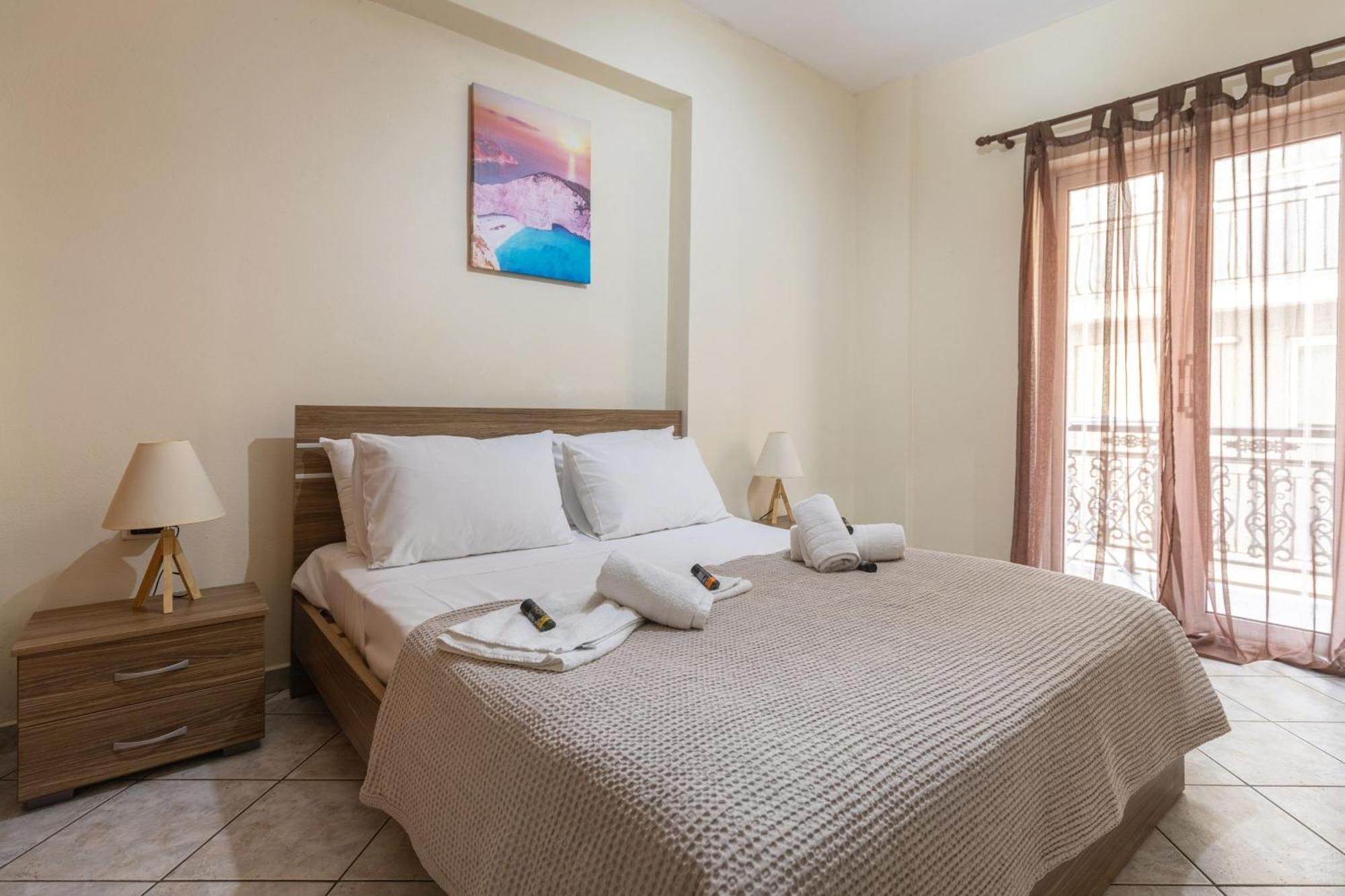 Beautiful City Center Apartments Città di Zante Esterno foto