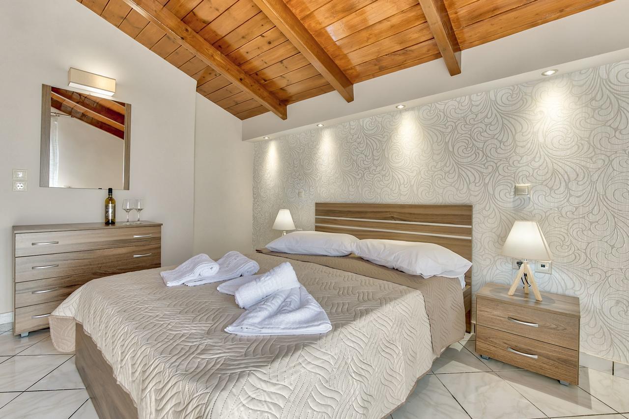 Beautiful City Center Apartments Città di Zante Esterno foto
